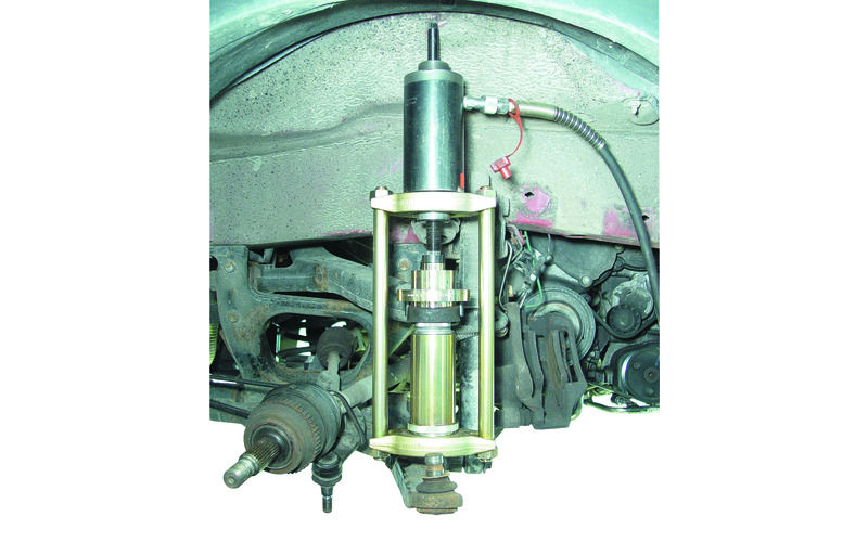 Zusatzbild 2 Pressvorrichtung Renault Master II / Opel Movano I